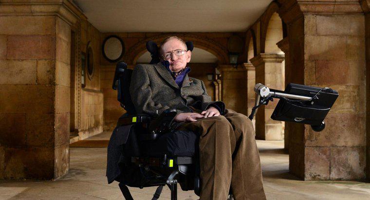 Que deficiência tem Stephen Hawking?