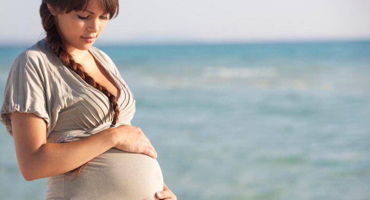 É possível menstruar durante a gravidez?