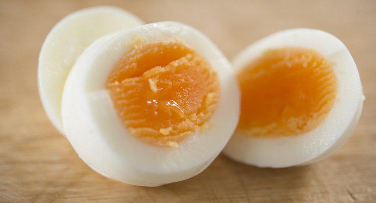 Como saber quando um ovo cozido está pronto?