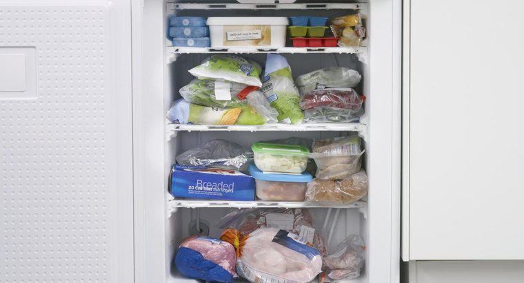O que faz com que a geladeira congele tudo dentro dela?