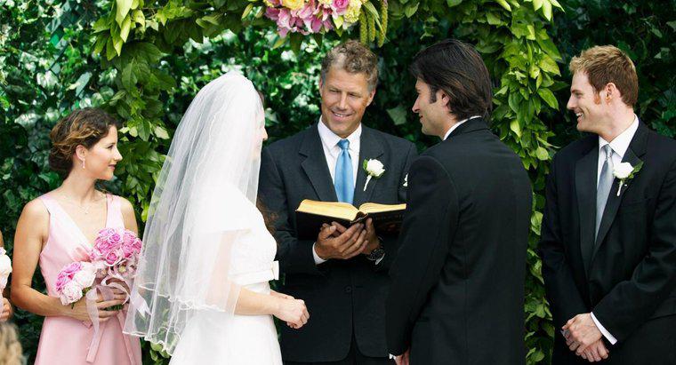 O que um ministro diz em um casamento?