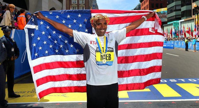 O que o vencedor da Maratona de Boston recebe?