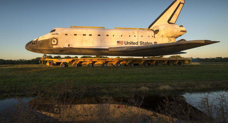 Quanto pesa o ônibus espacial?
