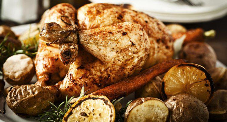 O que é uma boa receita de galinha da Cornualha?