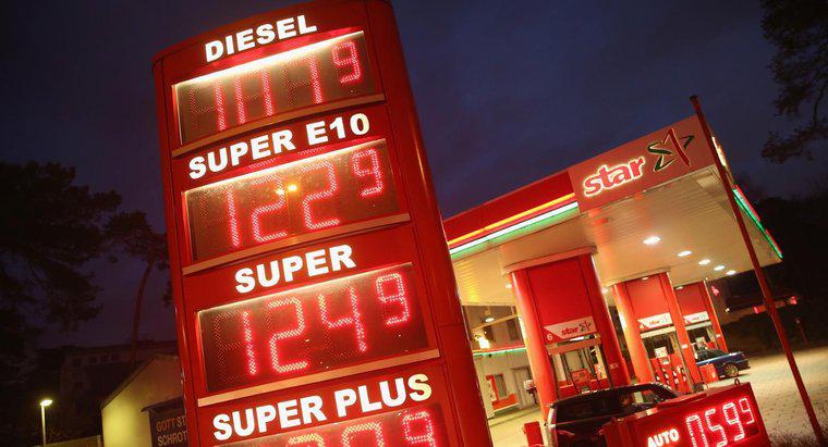 Quanto pesa um galão de combustível diesel?