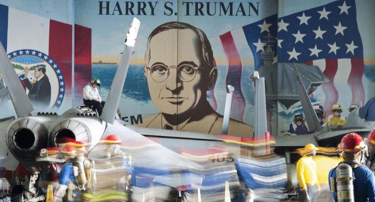 Quais são alguns fatos interessantes sobre Harry S. Truman?