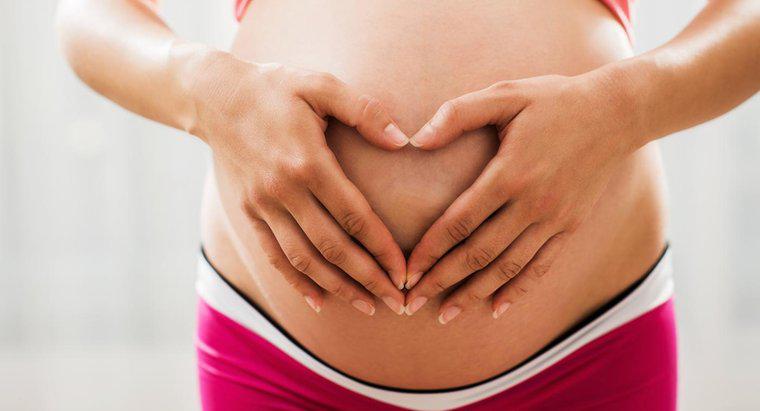 O que causa sangramento leve durante a gravidez?
