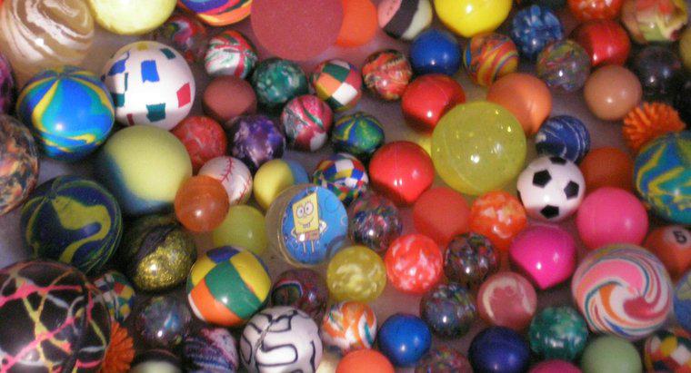 Que materiais são usados ​​nas bolas saltitantes?