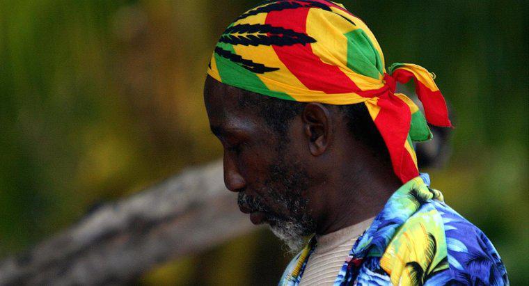 Que tipo de roupa os jamaicanos usam?