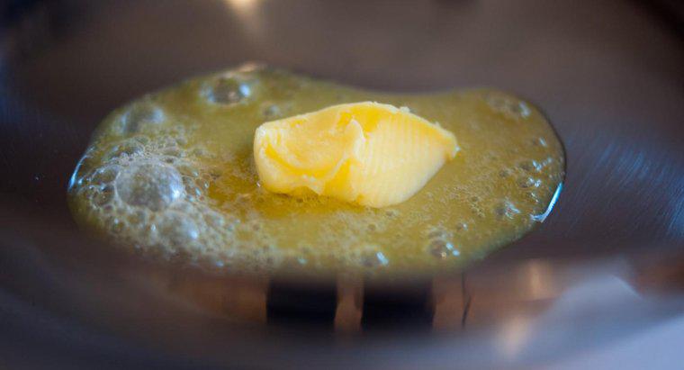 Como converter quantidades de gordura vegetal em quantidades de manteiga em uma receita?