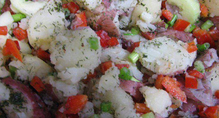 Como fazer salada de batata?