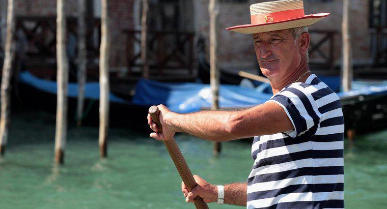 Qual a profundidade da água em Veneza, Itália?