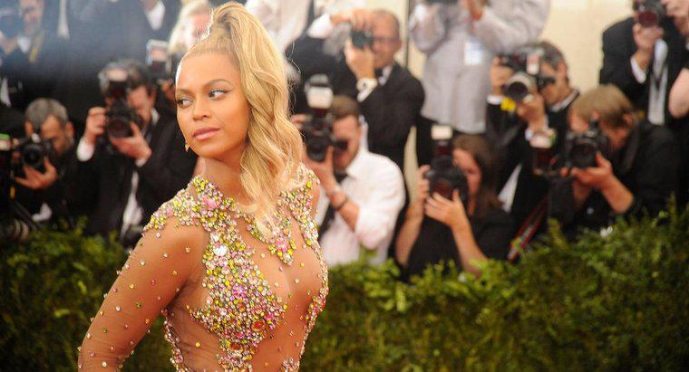 Qual é o nome real de Beyoncé?