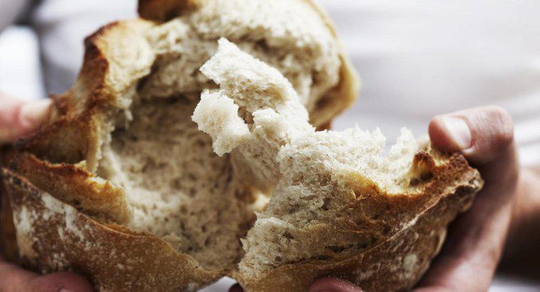 Quais são os nutrientes encontrados no pão?