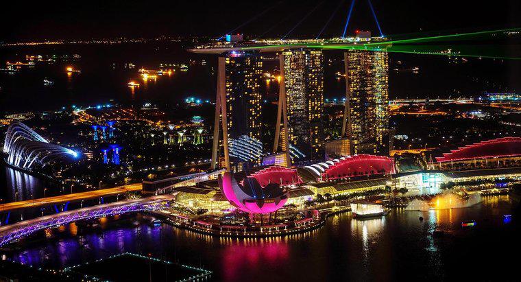 Quais são os recursos naturais de Singapura?