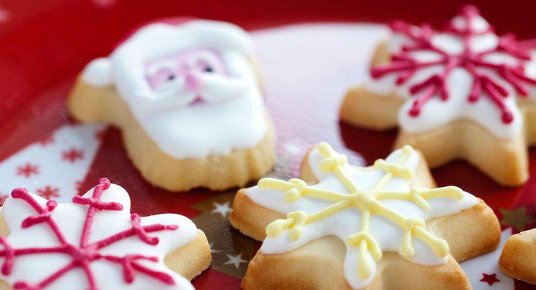 Por que as pessoas deixam biscoitos e leite para o Papai Noel no Natal?