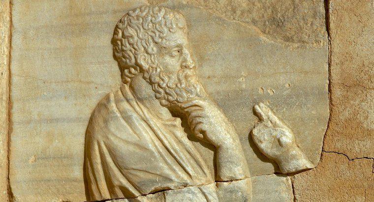 Quais são as principais realizações de Platão?