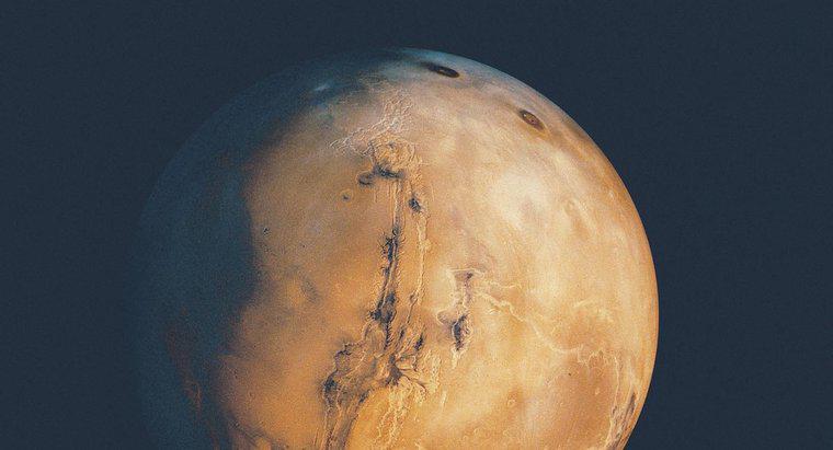 Como é a atmosfera em Marte?