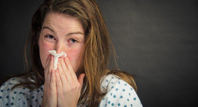 Quais são os sintomas do H3N2?