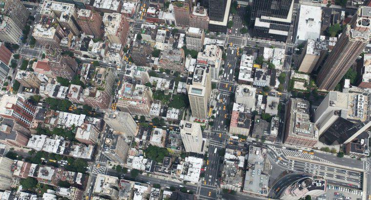 É possível visualizar mapas online do Street View via satélite ao vivo?