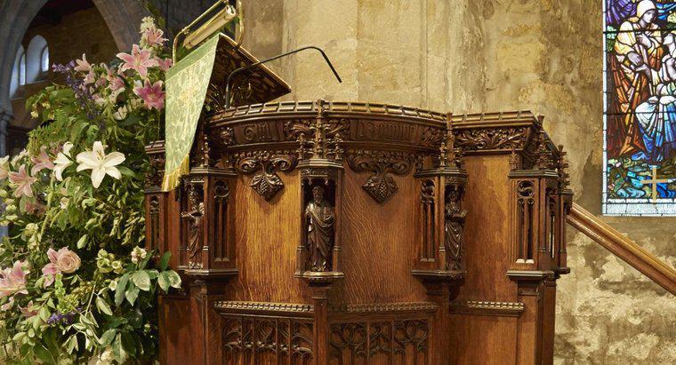 Para que serve um púlpito na igreja?