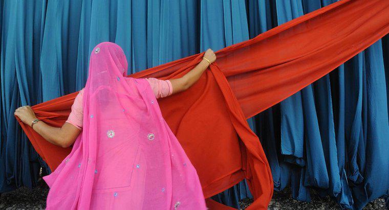 Quais são os nomes dos diferentes tipos de seda na Índia?