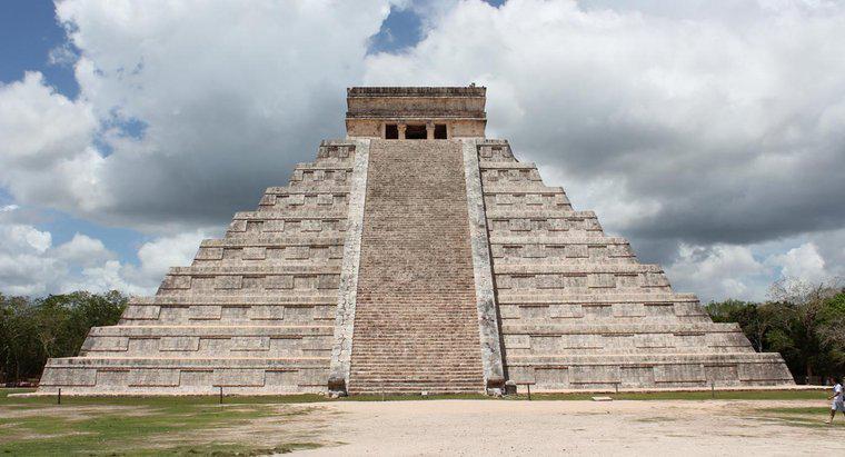 Por que os maias construíram o templo das inscrições?