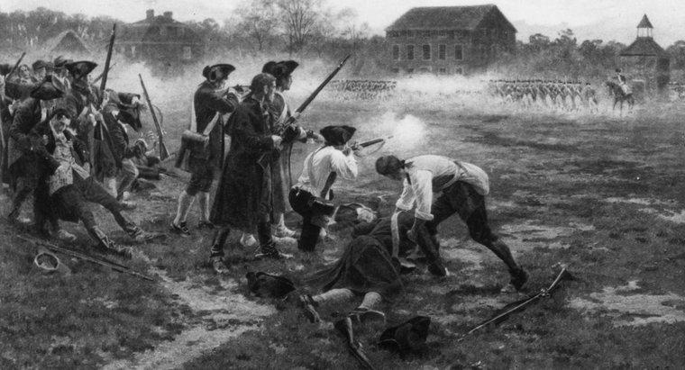 Por que as batalhas de Lexington e Concord aconteceram?