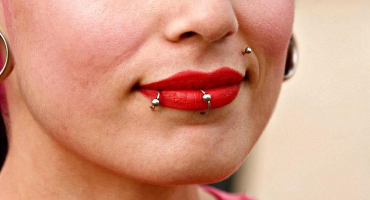Quais são os diferentes tipos de piercings labiais?