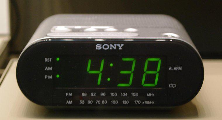 Como definir um despertador Sony Dream Machine?