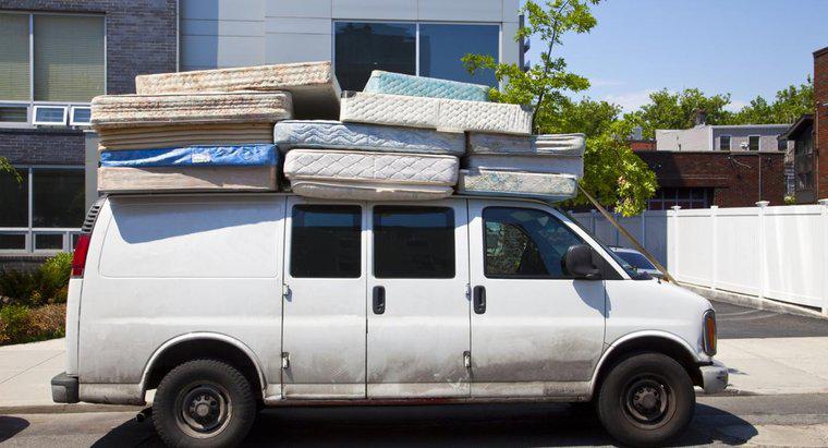 Posso colocar um colchão de cama de solteiro em uma minivan?