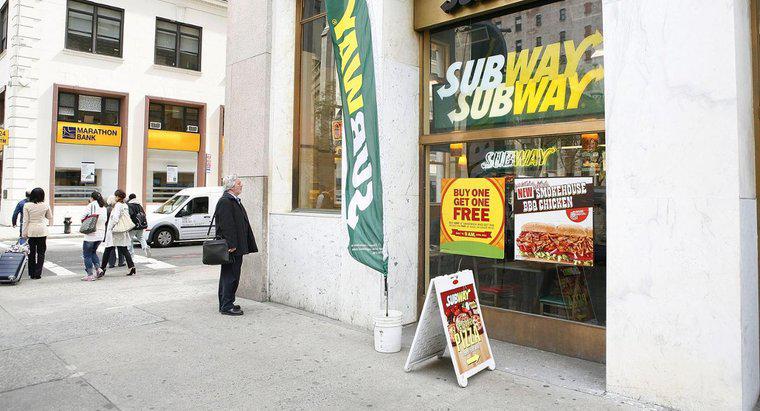 Quais opções estão disponíveis para os especiais Subway Sandwich?