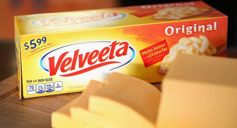 Qual é a melhor maneira de derreter o queijo Velveeta?