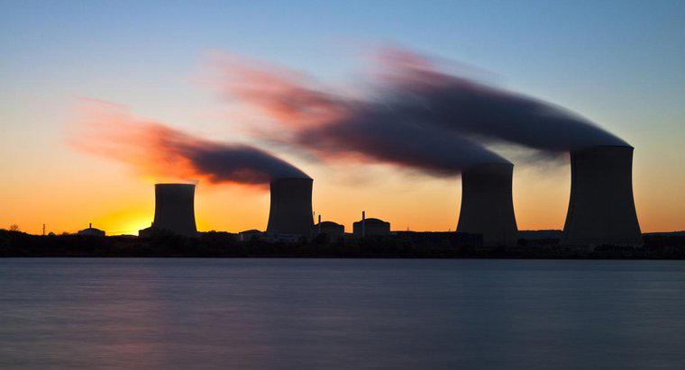 Quais são as vantagens da energia nuclear?