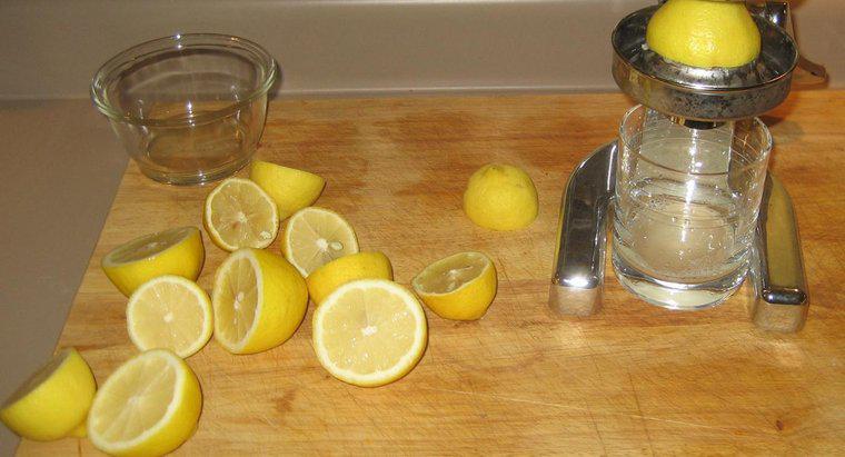 Qual é a fórmula química do suco de limão?
