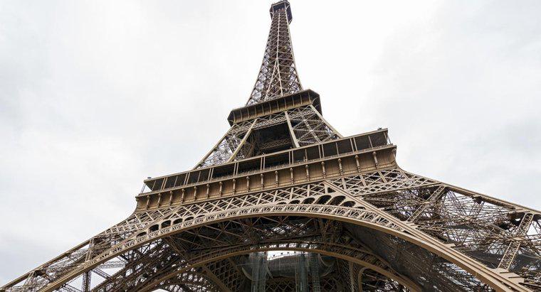 Por que eles construíram a Torre Eiffel?