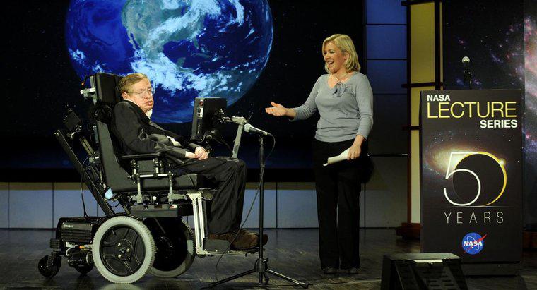 Quais são as invenções de Stephen Hawking?