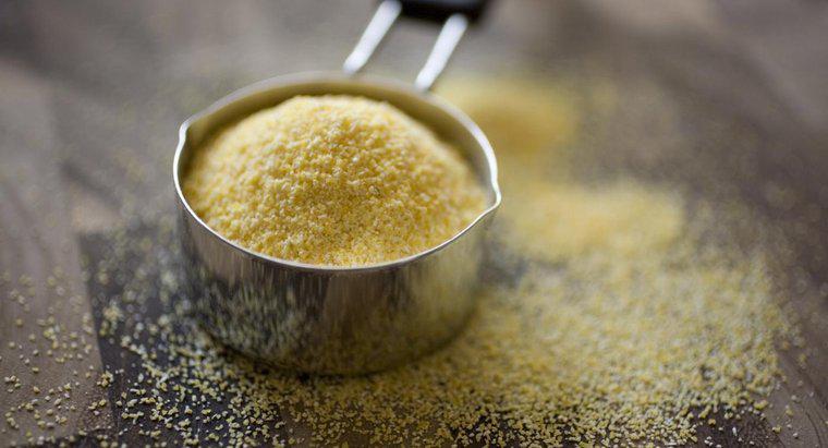 O que é uma receita de farinha de milho com crescimento próprio?