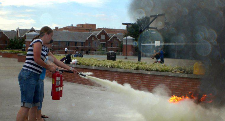 O pó do extintor de incêndio é tóxico?