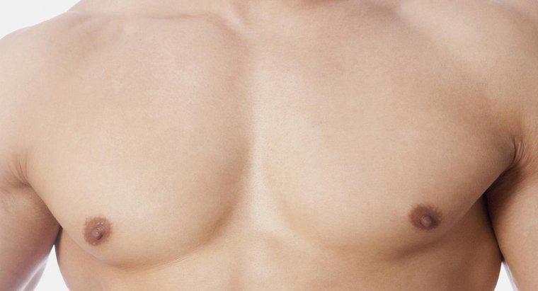 É possível puxar um músculo do peito?